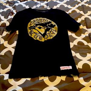 Toronto blue jays shirt